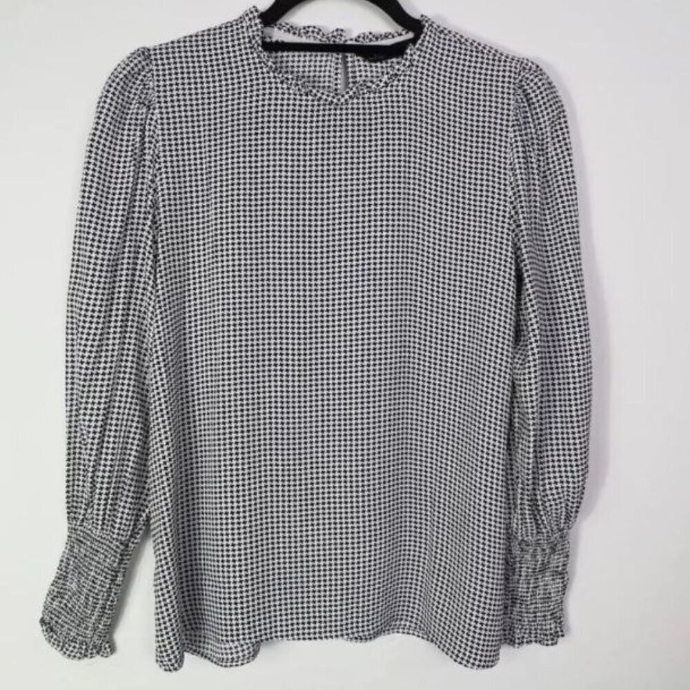 Zara Black and White Chiffon Star Print Long Sleeve Blouse Ruffle Neck- Size XS